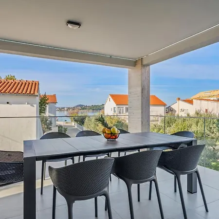 Apartamento Pinna Vodice