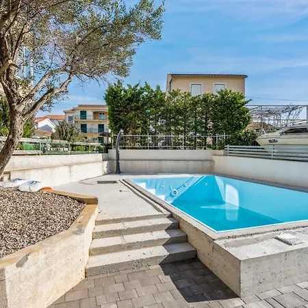 Apartamento Pinna *